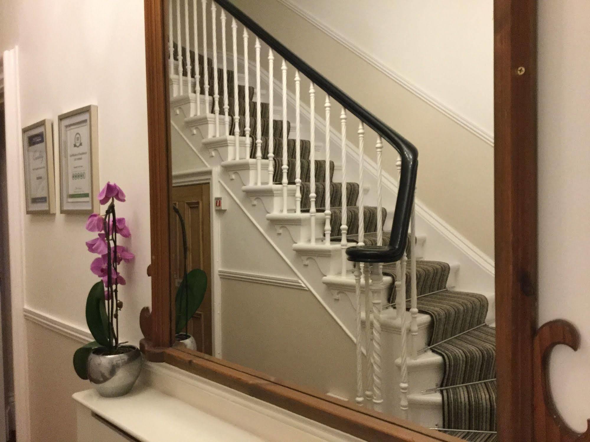 Craggallan Guest House 艾尔 外观 照片